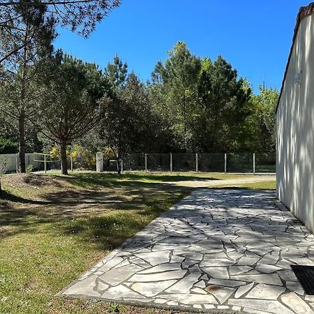 Vaste Villa Au Coeur De La Pinede Les Mathes Bagian luar foto